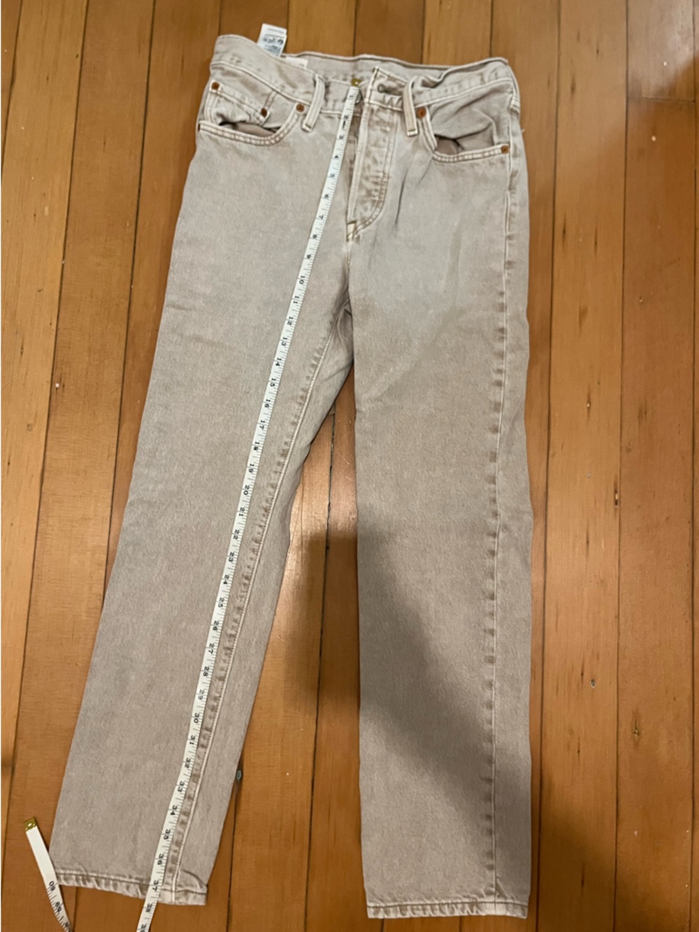 Levi’s size 27 jeans light tan